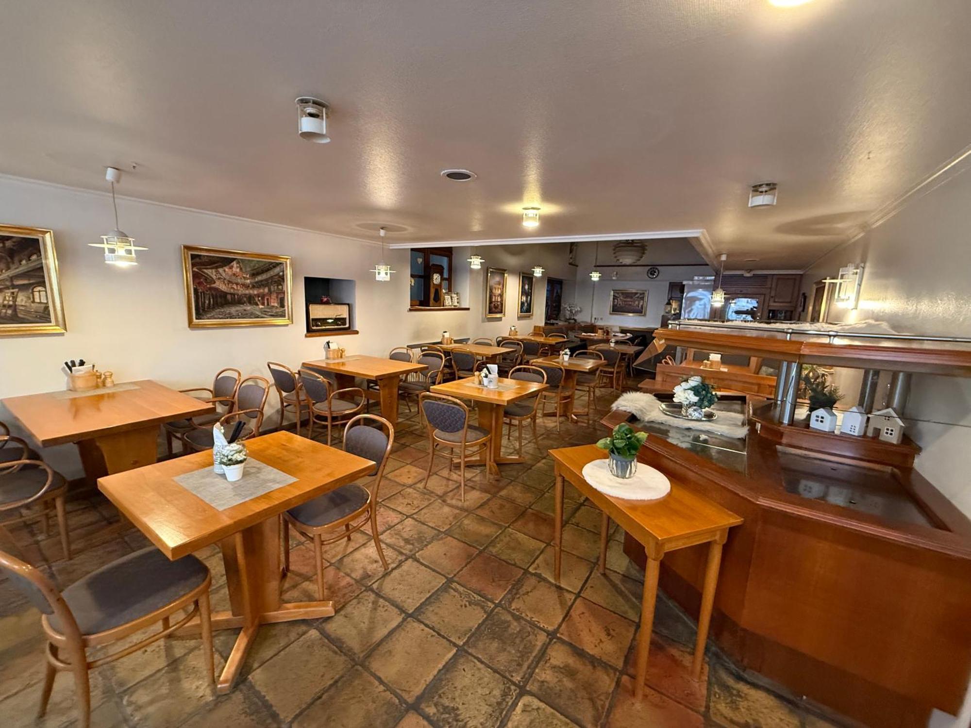 Hotel-Restaurant Ratsstube كلو المظهر الخارجي الصورة